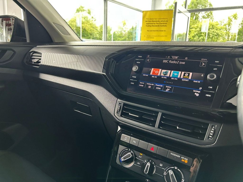 Used Volkswagen T-Cross 2022 for sale - 76312874: Photo 15