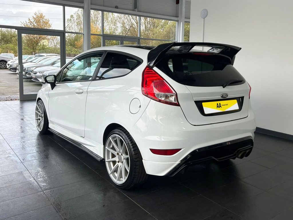 Used Ford Fiesta 2013 for sale - 76501090: Photo 8