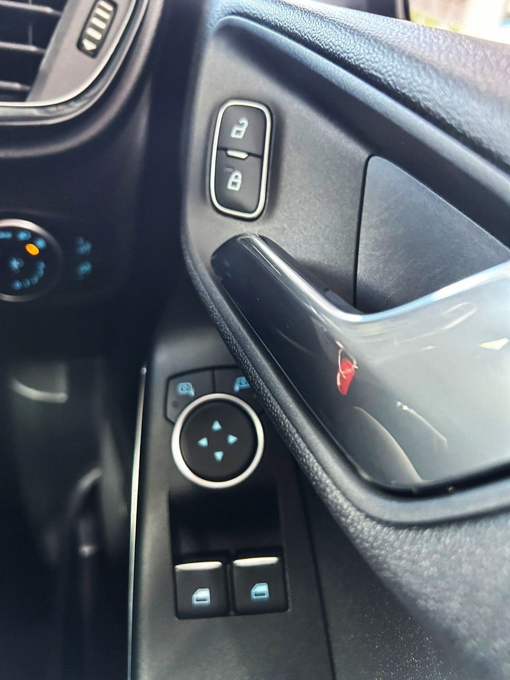 Used Ford Fiesta 2019 for sale - 75777539: Photo 20