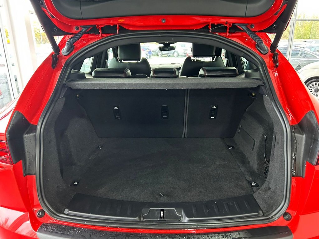 Used Jaguar E-Pace 2020 for sale - 76527244: Photo 24