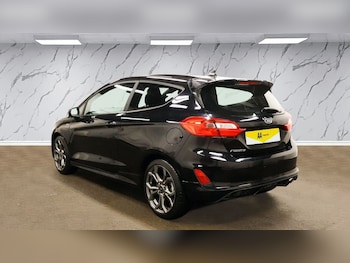 Used Ford Fiesta 2020 for sale - 76910192: Photo