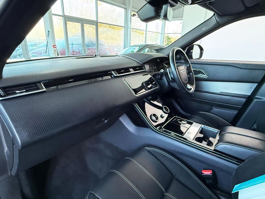 Used Land Rover Range Rover Velar 2018 for sale - 77849608: Photo 16