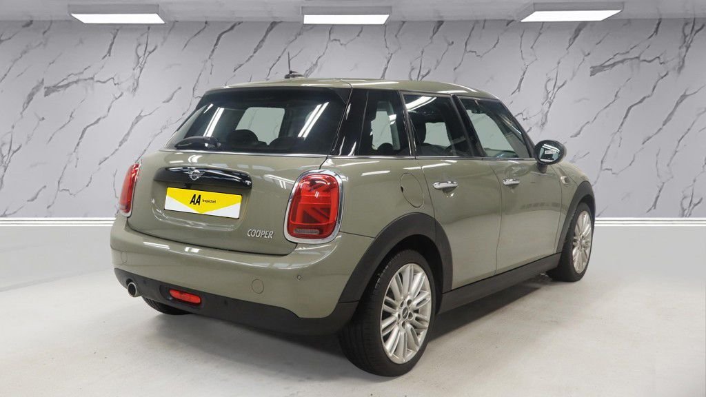 Used MINI Hatch 2018 for sale - 76901129: Photo 5