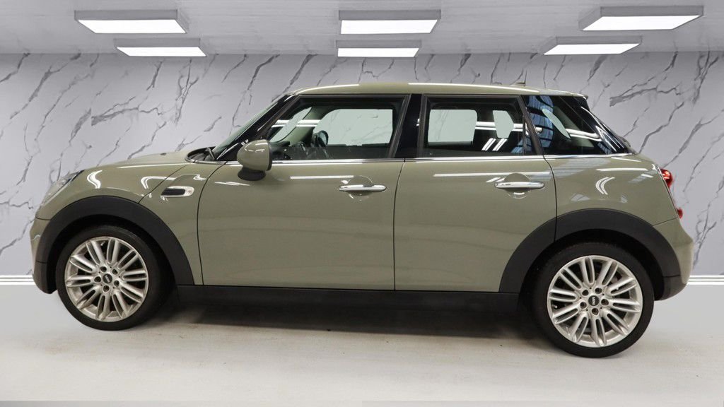 Used MINI Hatch 2018 for sale - 76901129: Photo 7