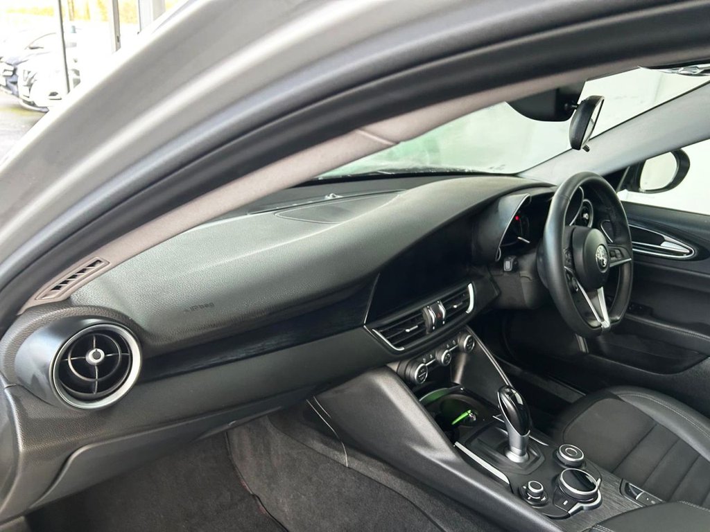 Used Alfa Romeo Giulia 2020 for sale - 76686508: Photo 15