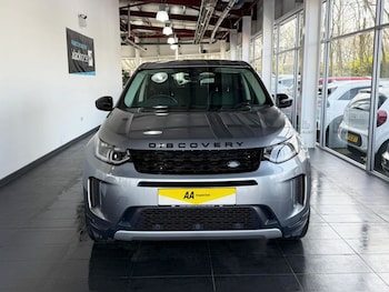 Used Land Rover Discovery Sport 2020 for sale - 78631520: Photo