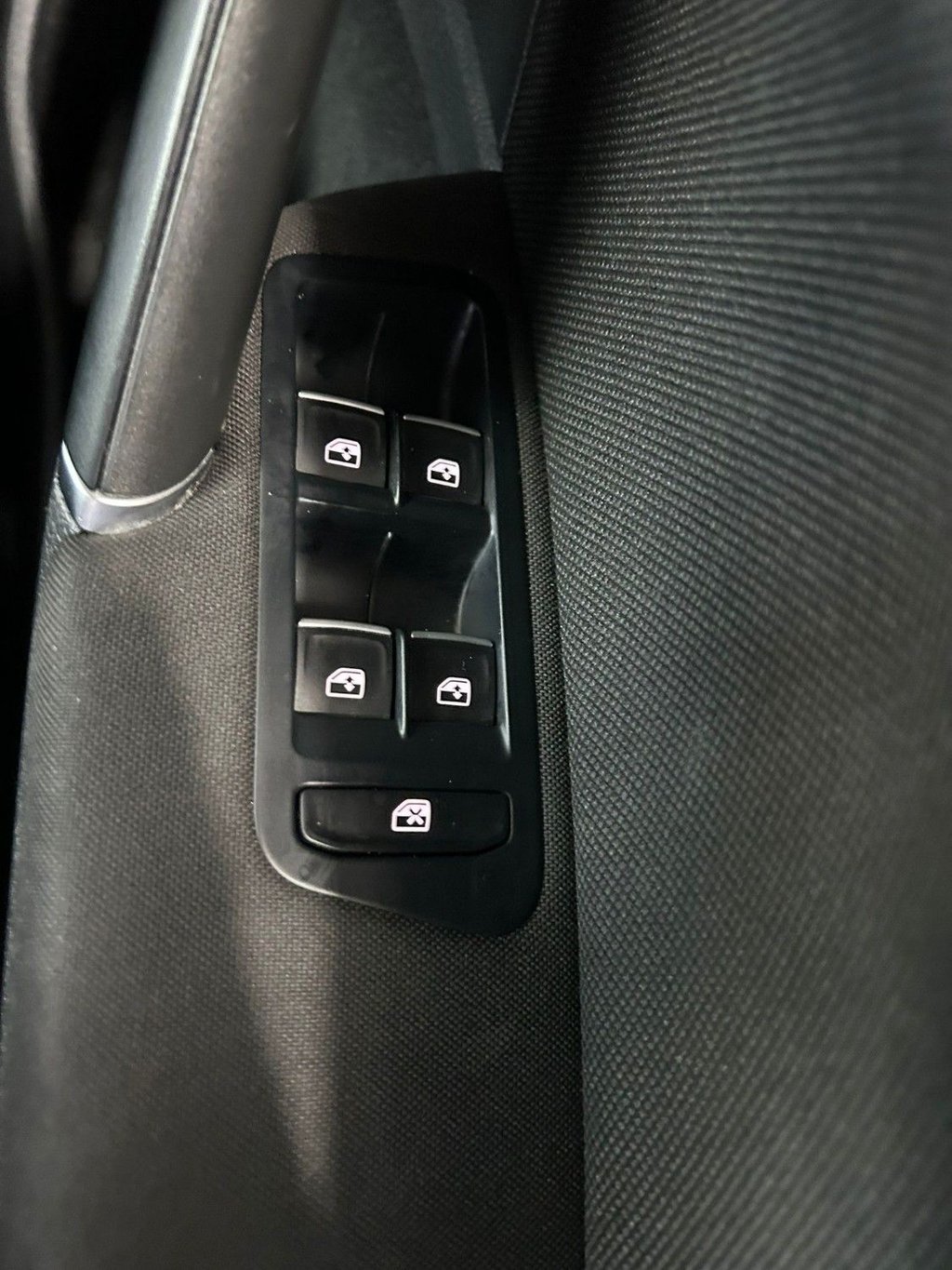 Used Volkswagen Golf 2018 for sale - 76454064: Photo 21