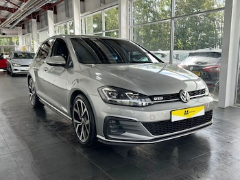 Used Volkswagen Golf 2018 for sale - 76454064: Photo