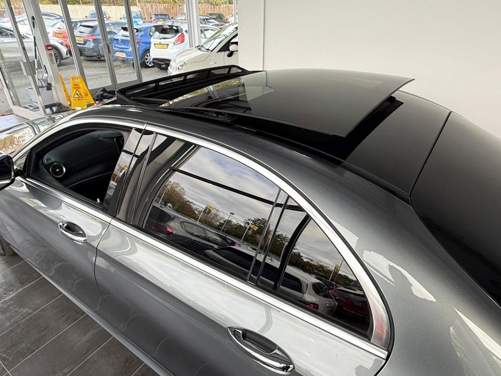 Used Mercedes-Benz E Class 2019 for sale - 76973116: Photo 13