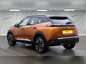 Used Peugeot 2008 2021 for sale - 76686528: Photo
