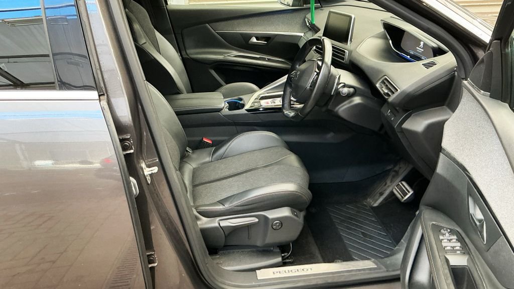 Used Peugeot 3008 2020 for sale - 77850449: Photo 13