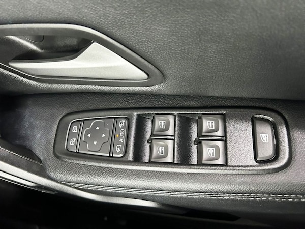 Used Dacia Duster 2023 for sale - 75087656: Photo 21