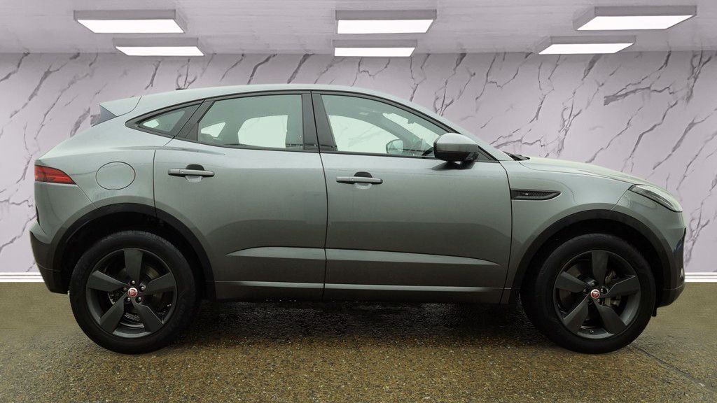Used Jaguar E-Pace 2019 for sale - 77835624: Photo 8