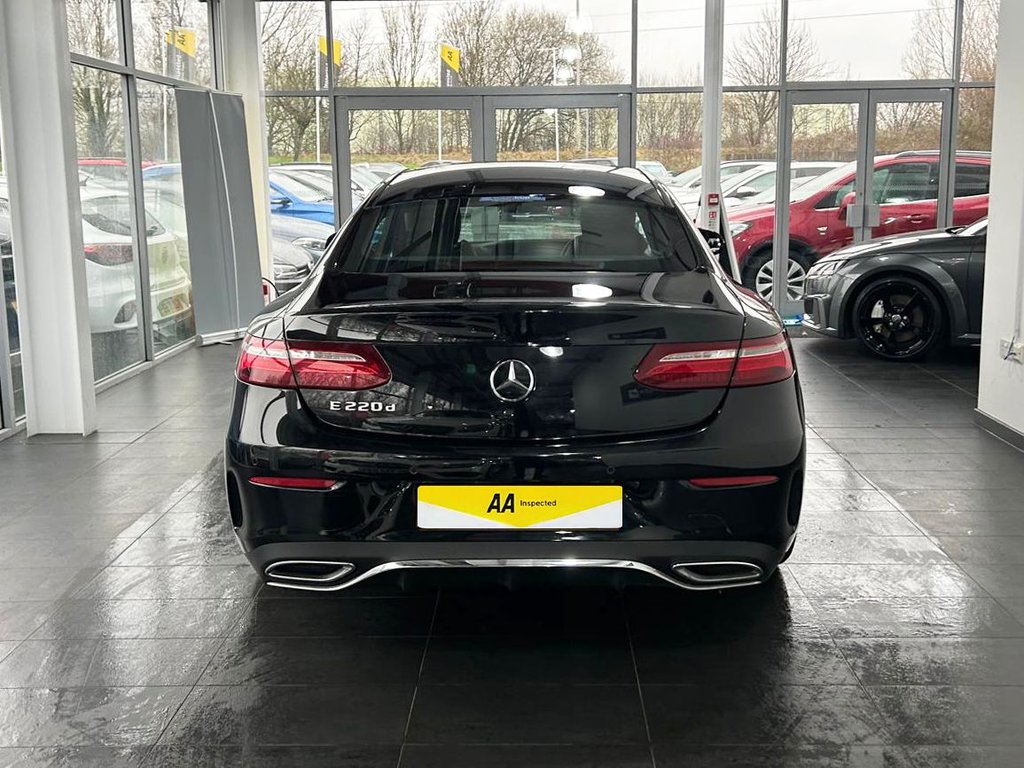 Used Mercedes-Benz E Class 2018 for sale - 77369613: Photo 10
