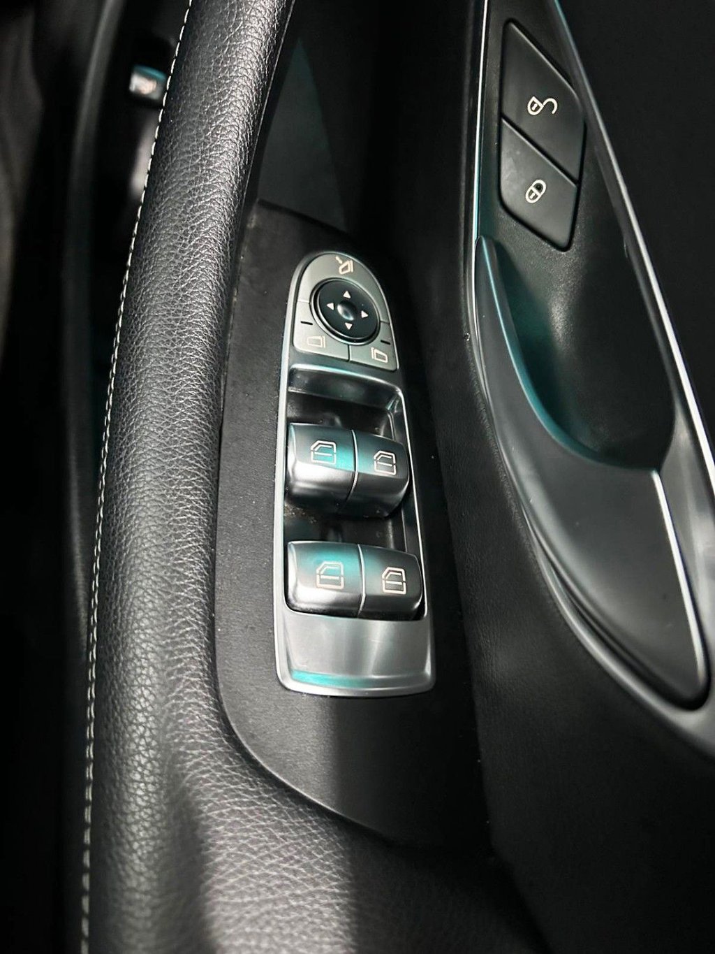 Used Mercedes-Benz E Class 2018 for sale - 77369613: Photo 23