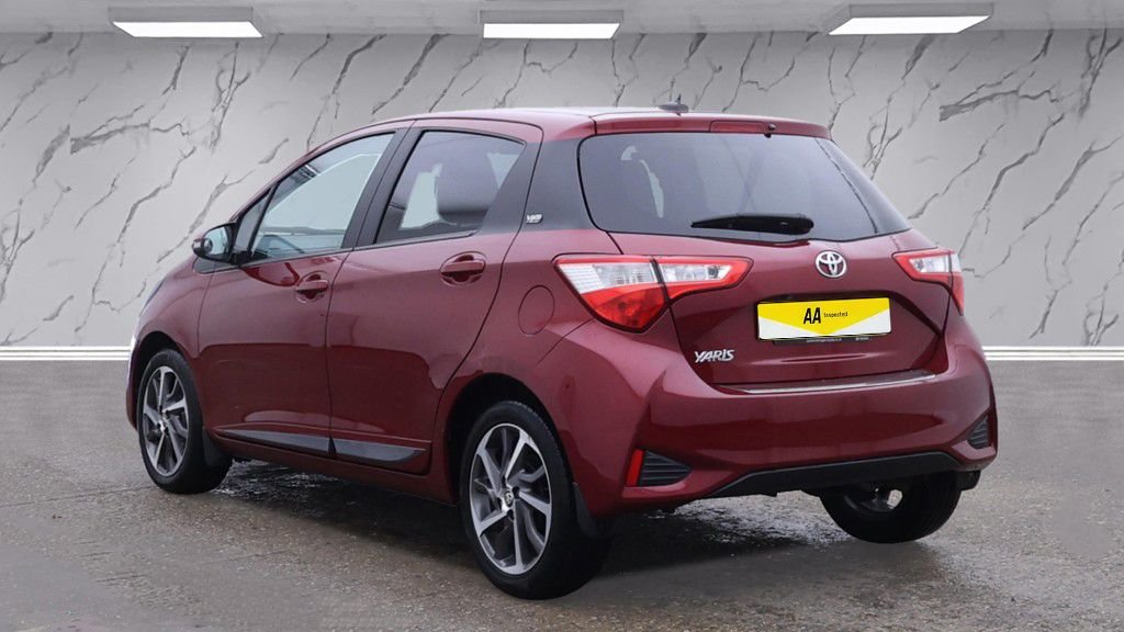 Used Toyota Yaris 2020 for sale - 76406839: Photo 4