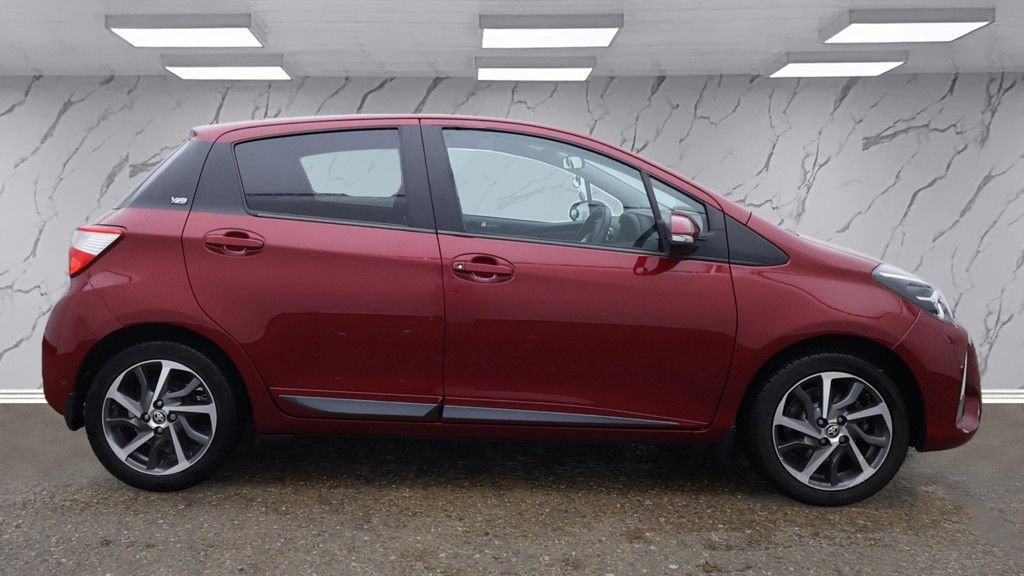 Used Toyota Yaris 2020 for sale - 76406839: Photo 7