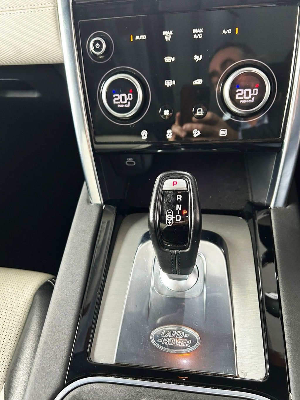 Used Land Rover Discovery Sport 2021 for sale - 76642130: Photo 19