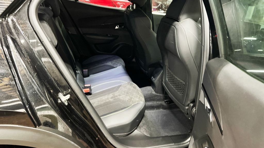 Used Peugeot 2008 2022 for sale - 77356421: Photo 13