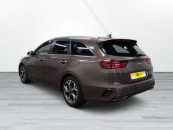 Used Kia Ceed 2021 for sale - 74865884: Photo