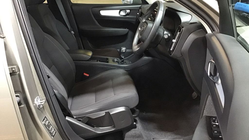 Used Volvo XC40 2021 for sale - 76368153: Photo 10