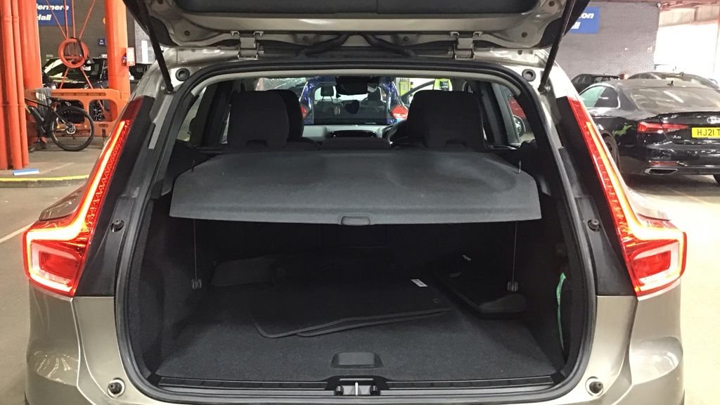 Used Volvo XC40 2021 for sale - 76368153: Photo 12