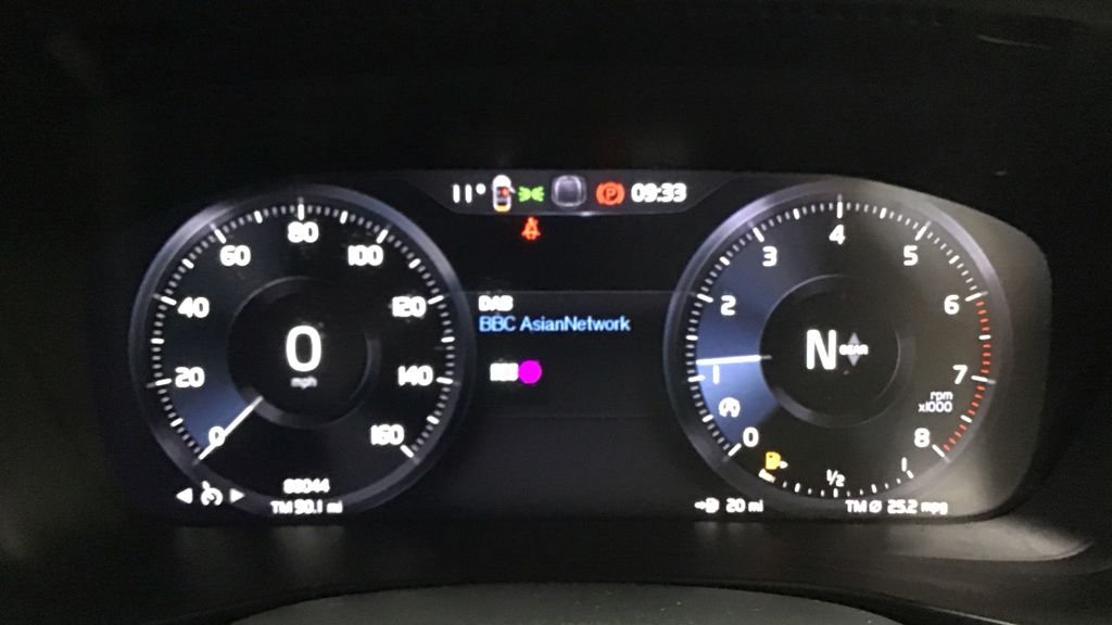 Used Volvo XC40 2021 for sale - 76368153: Photo 9