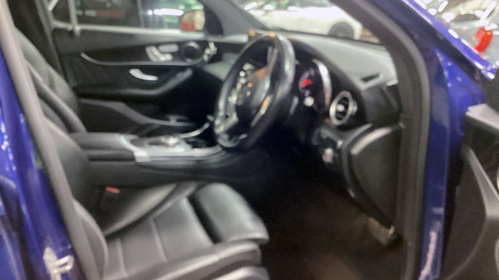Used Mercedes-Benz GLC 2019 for sale - 76368040: Photo 11
