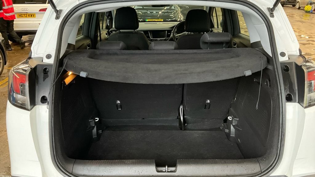 Used Vauxhall Crossland 2022 for sale - 76841556: Photo 13