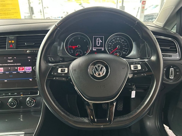 Used Volkswagen Golf 2019 for sale - 76118637: Photo 18