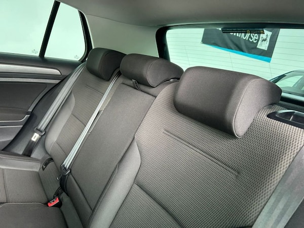 Used Volkswagen Golf 2019 for sale - 76118637: Photo 20