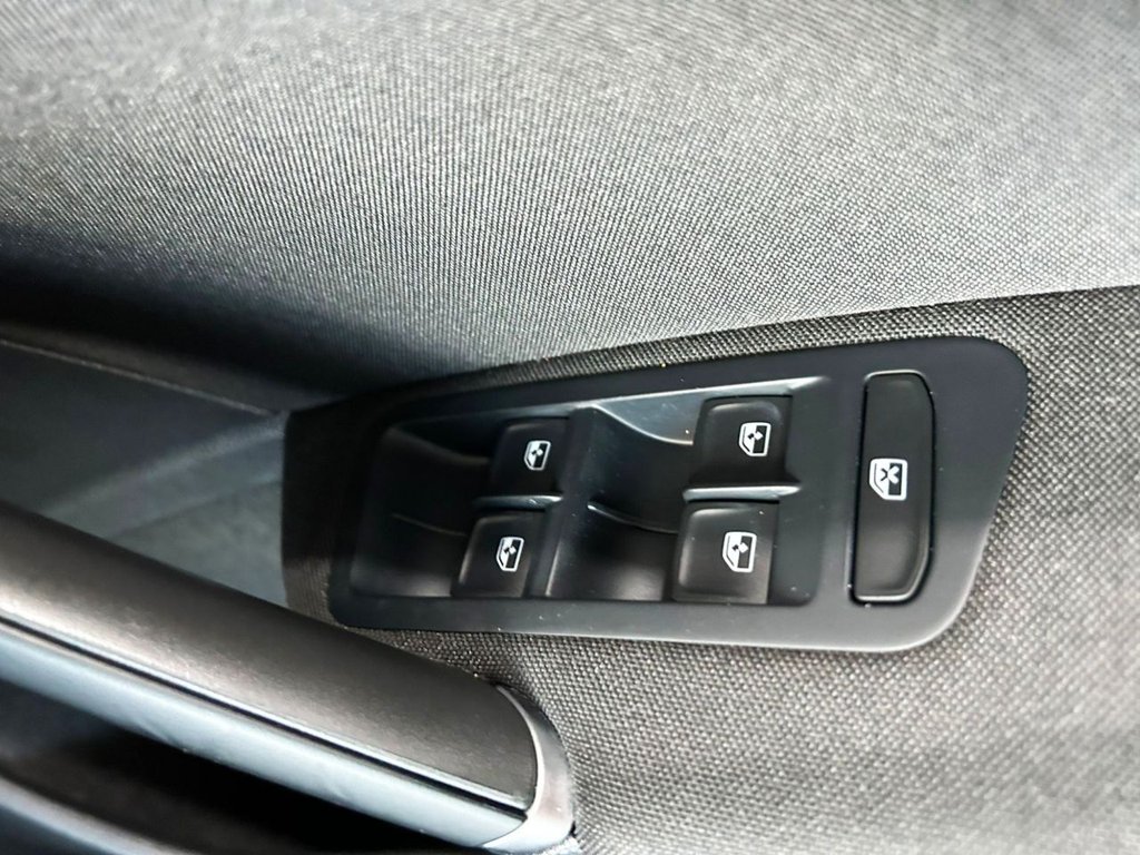 Used Volkswagen Golf 2019 for sale - 75777549: Photo 20