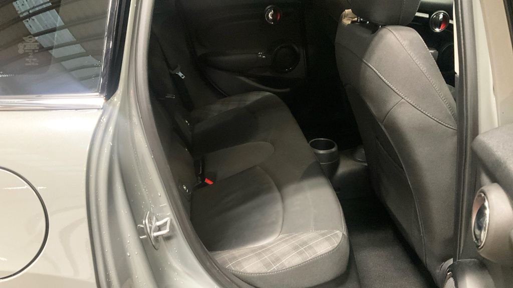 Used MINI Hatch 2018 for sale - 76841407: Photo 12