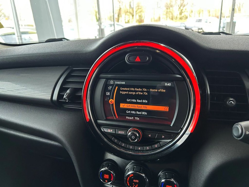 Used MINI Hatch 2018 for sale - 76841407: Photo 15