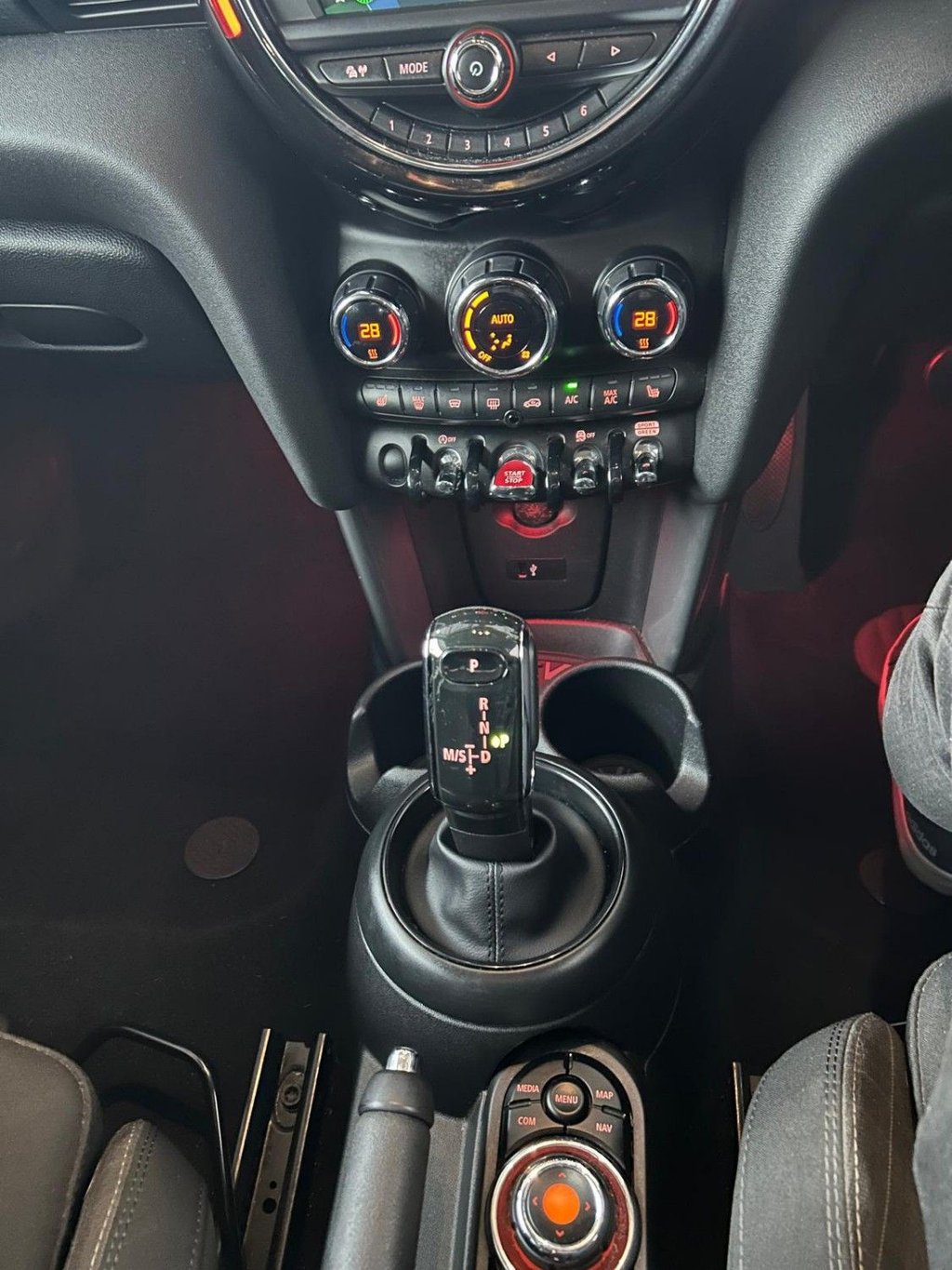 Used MINI Hatch 2018 for sale - 76841407: Photo 17