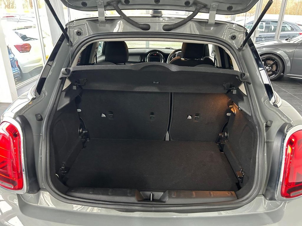 Used MINI Hatch 2018 for sale - 76841407: Photo 22