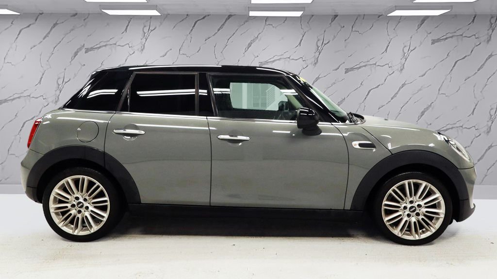 Used MINI Hatch 2018 for sale - 76841407: Photo 6