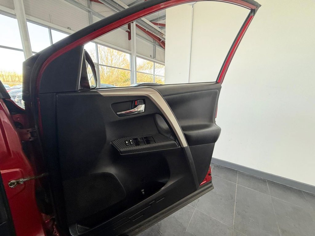 Used Toyota RAV4 2014 for sale - 78134402: Photo 25