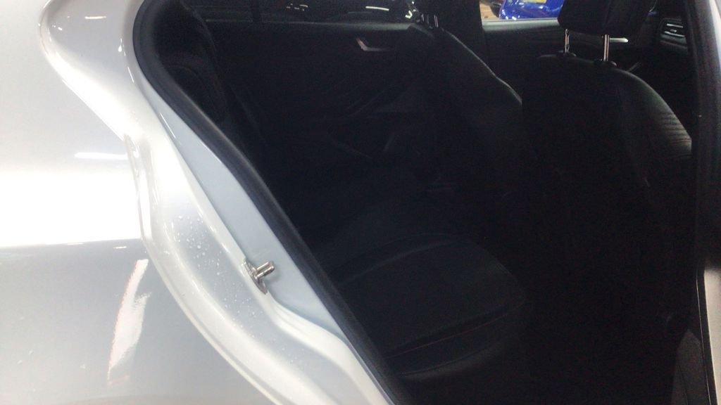 Used Ford Focus 2019 for sale - 76883761: Photo 12