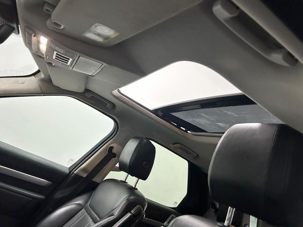 Used Land Rover Discovery 2020 for sale - 76962559: Photo 15