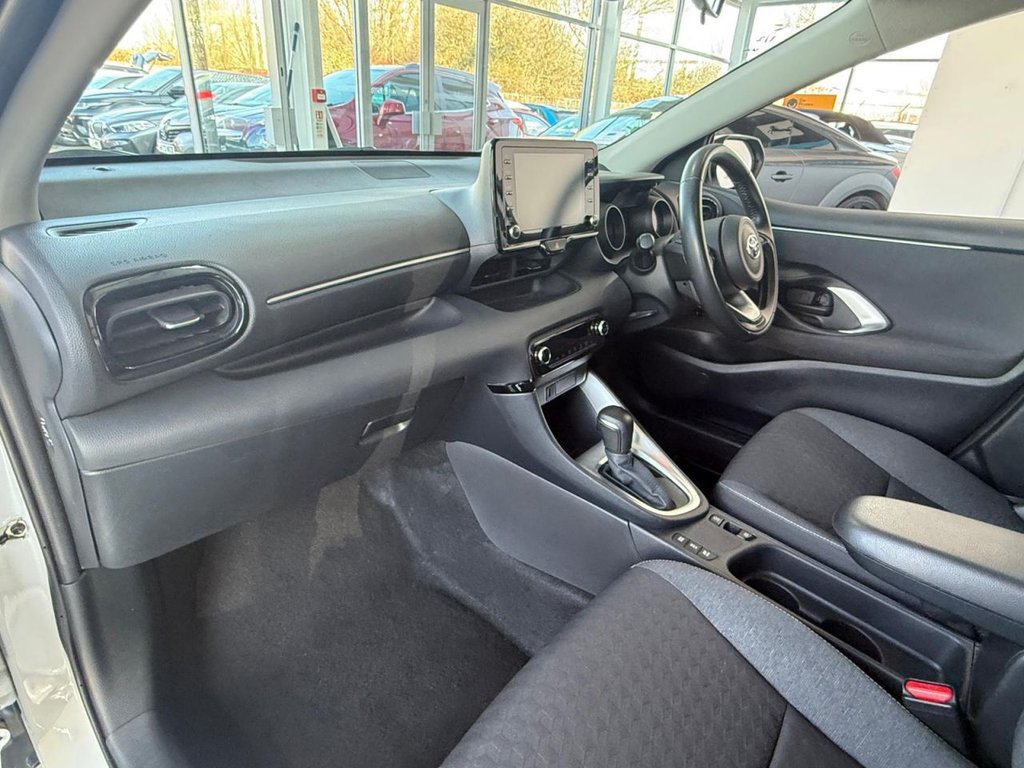 Used Toyota Yaris 2022 for sale - 77507618: Photo 15