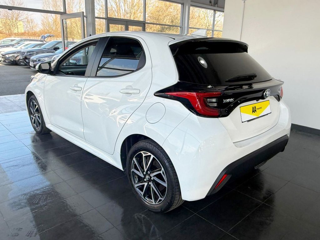 Used Toyota Yaris 2022 for sale - 77507618: Photo 8