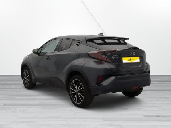 Used Toyota C-HR 2019 for sale - 76210766: Photo 4