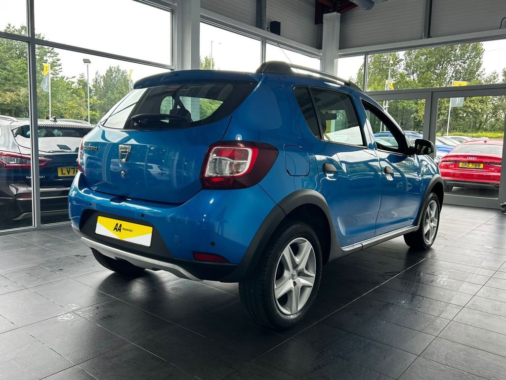 Used Dacia Sandero Stepway 2016 for sale - 76105476: Photo 12