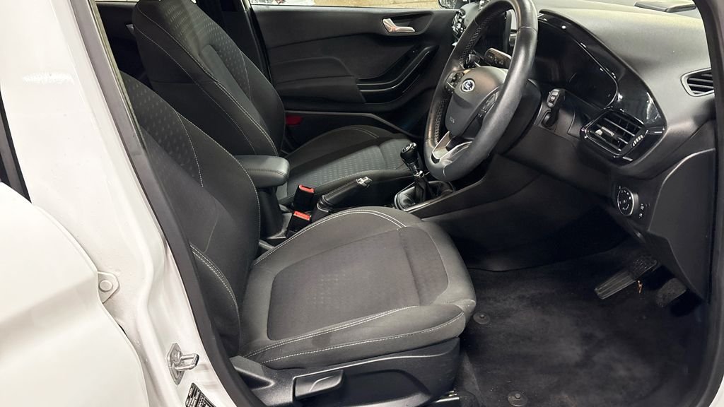 Used Ford Fiesta 2019 for sale - 76655083: Photo 11