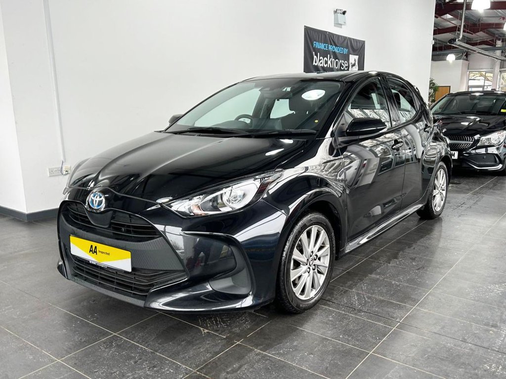 Used Toyota Yaris 2022 for sale - 77976604: Photo 7