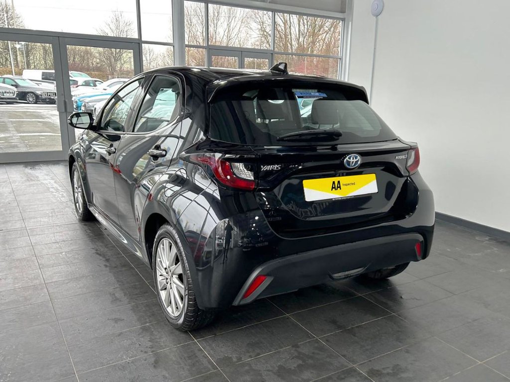 Used Toyota Yaris 2022 for sale - 77976604: Photo 9