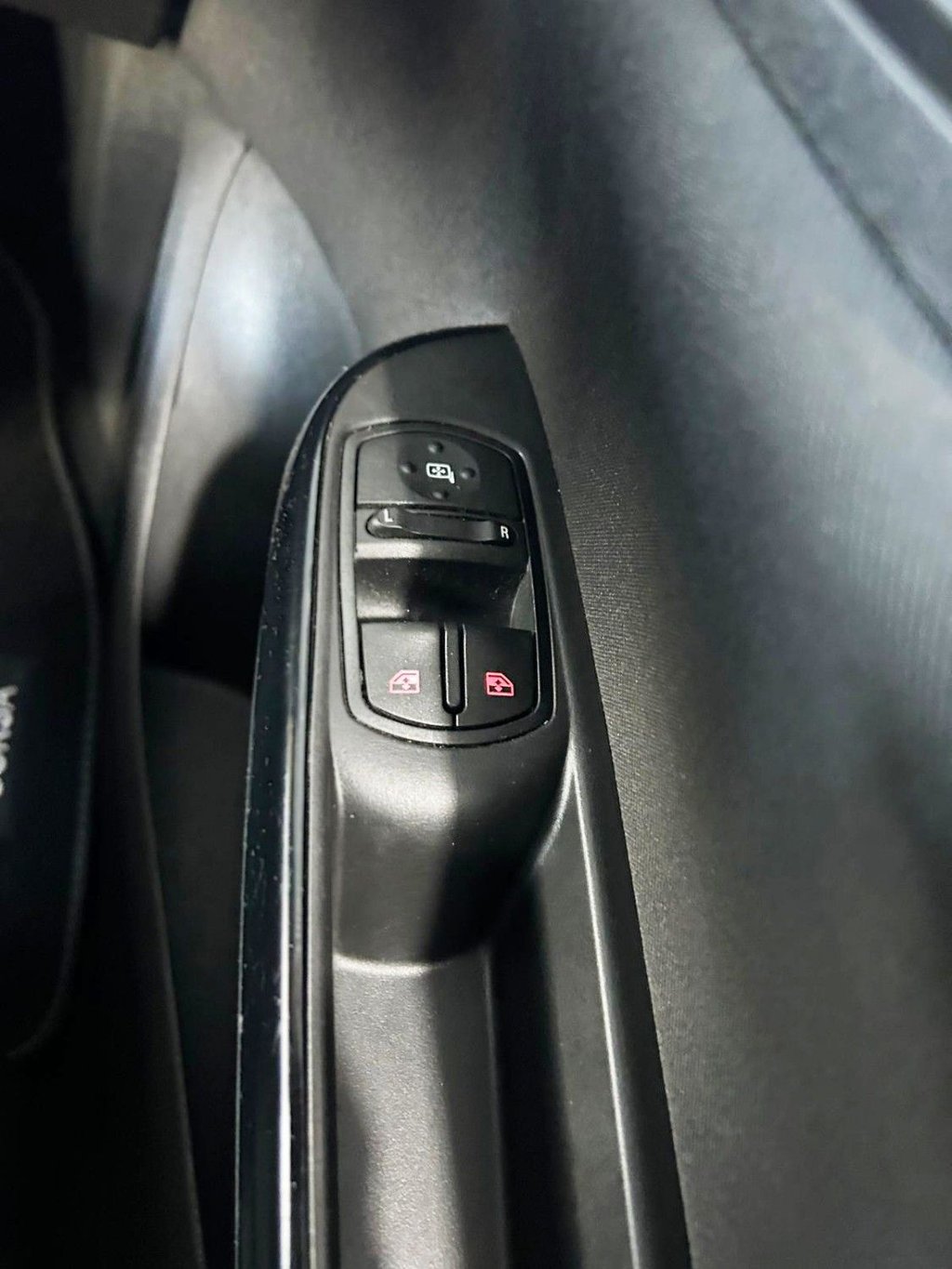 Used Vauxhall Corsa 2018 for sale - 76841419: Photo 21