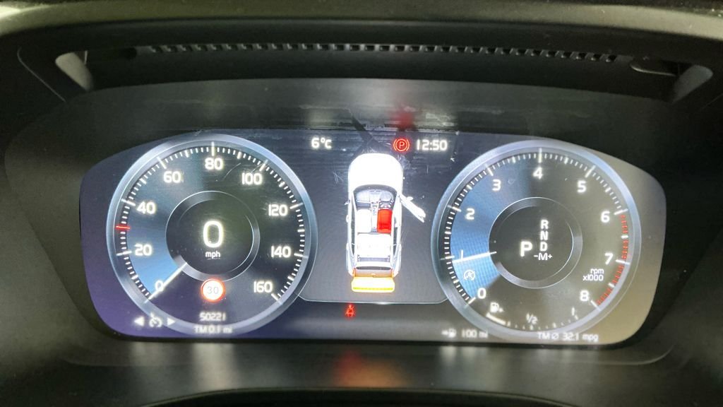 Used Volvo XC40 2021 for sale - 77835461: Photo 12