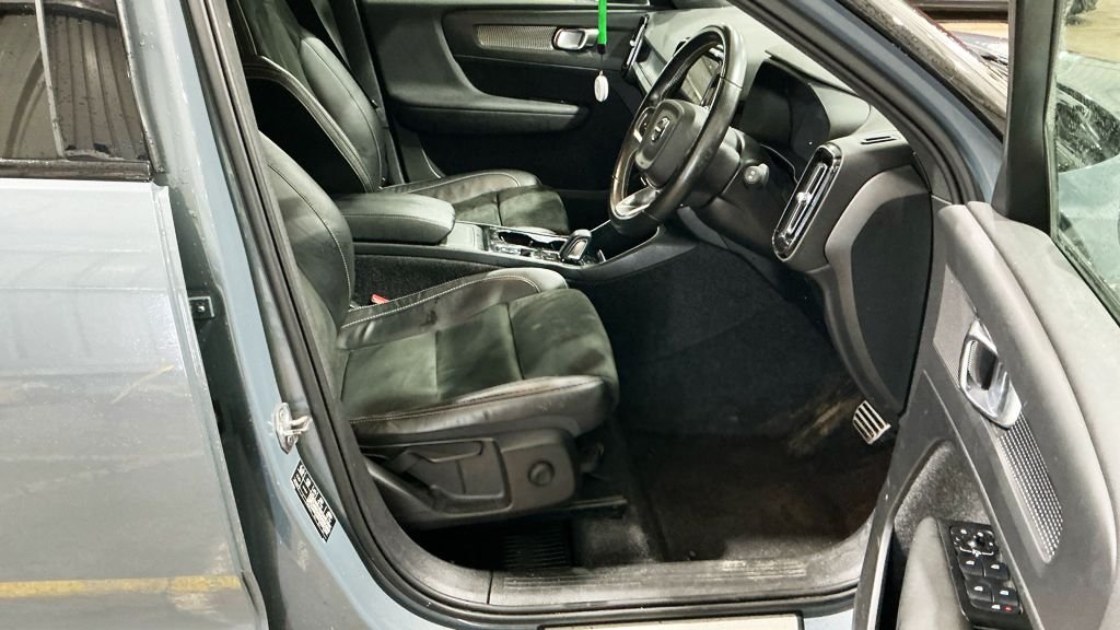 Used Volvo XC40 2021 for sale - 77835461: Photo 13